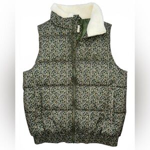 Universal Thread Green Floral Vest